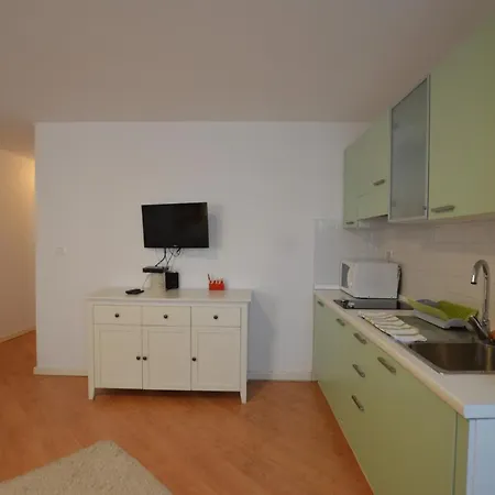 Апартаменты Stella 2 Sea View Ровинь